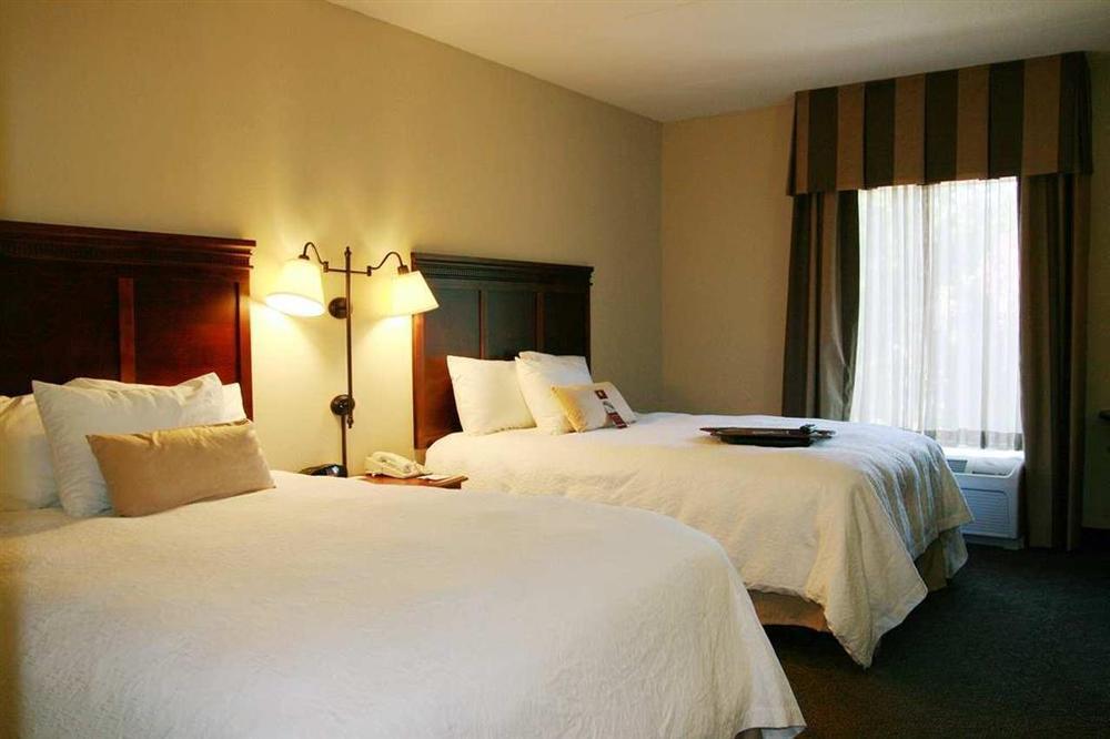 Hampton Inn & Suites Wells-Ogunquit Szoba fotó